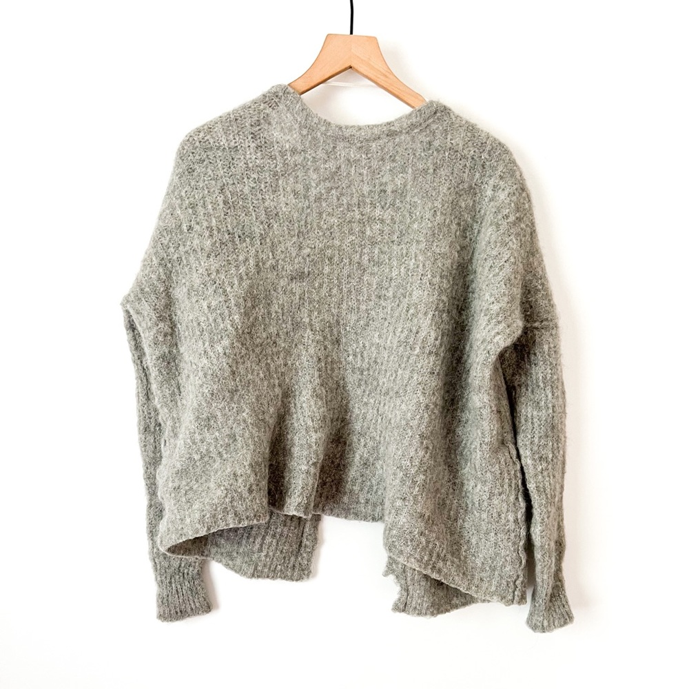 Free People Gray Cozy Wool Pockets Fall Winter Cardigan Size Medium - Picture 8 of 9